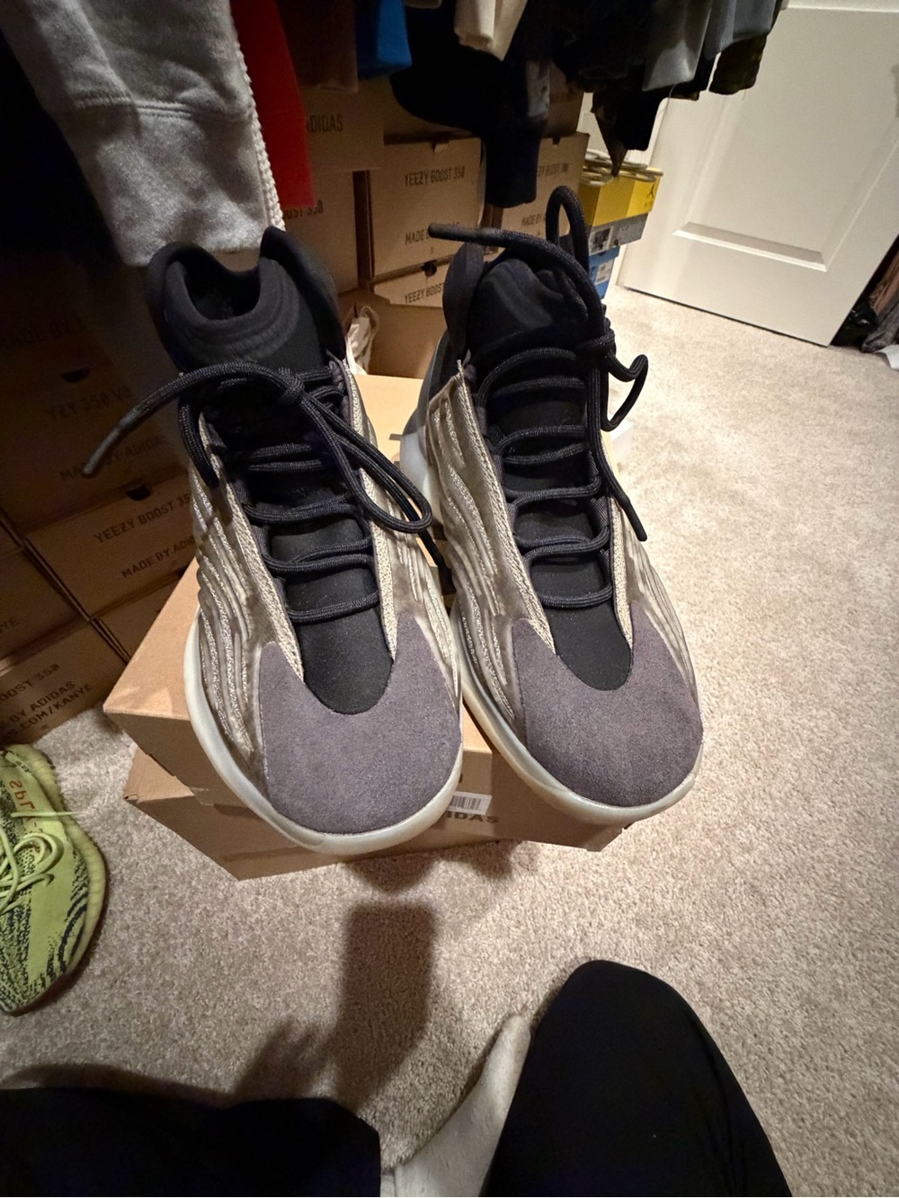 Yeezy QNTM